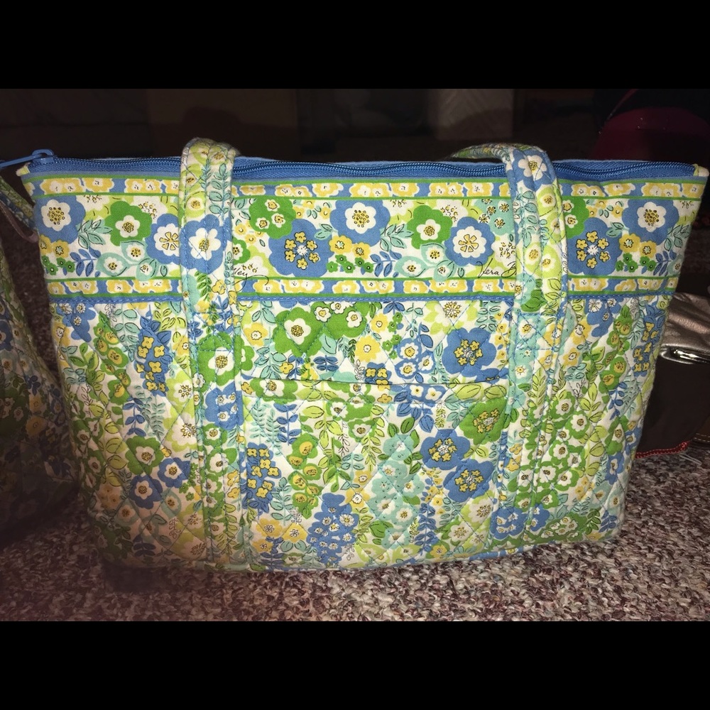 Vera bradley Betsy tote